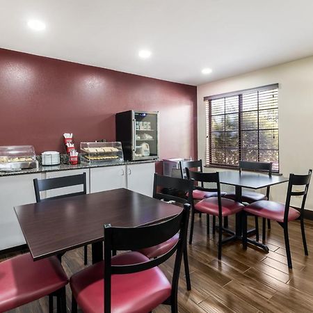 Red Roof Inn Мърфрийзбъроу Екстериор снимка