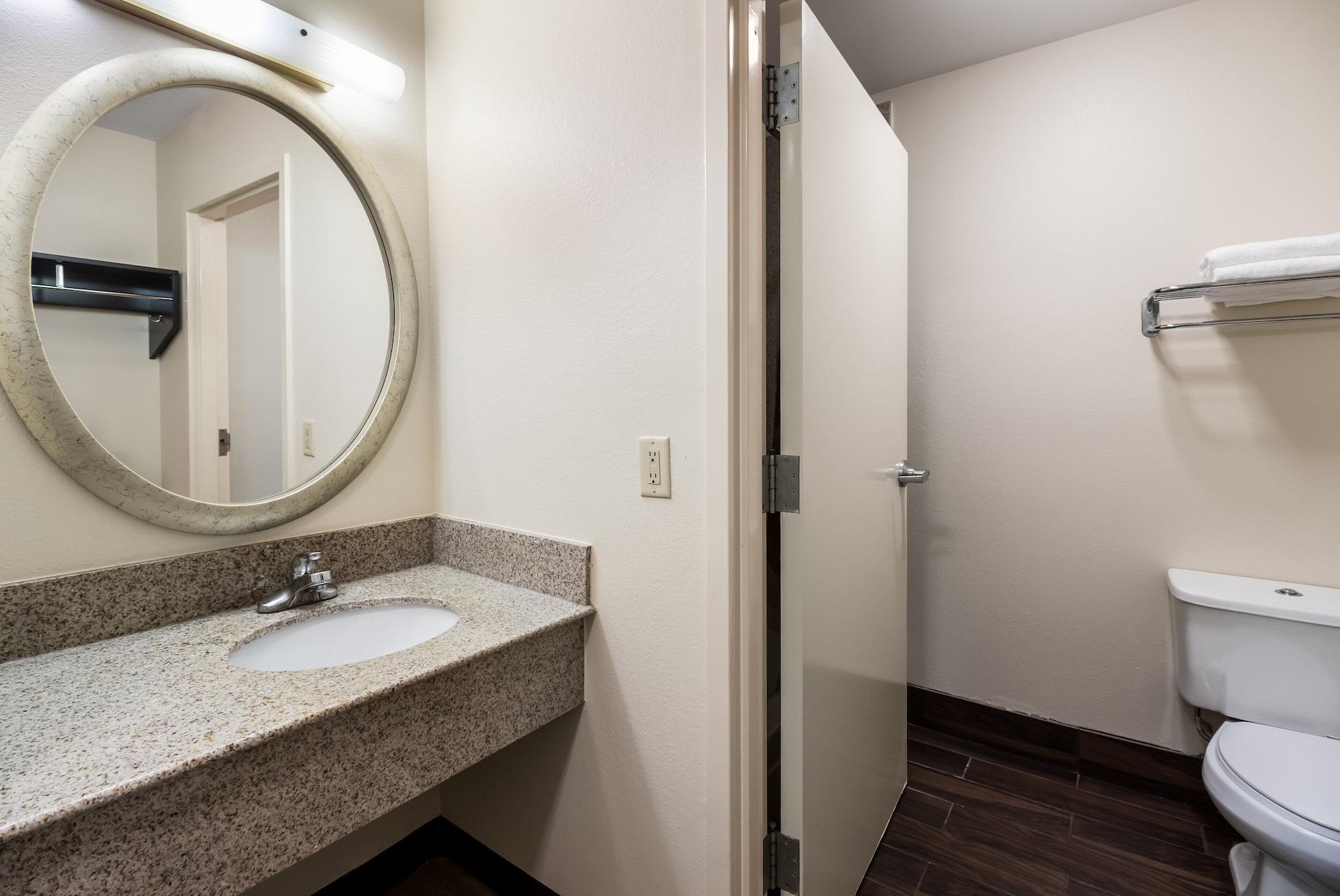 Red Roof Inn Мърфрийзбъроу Екстериор снимка