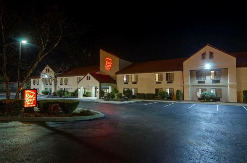 Red Roof Inn Мърфрийзбъроу Екстериор снимка